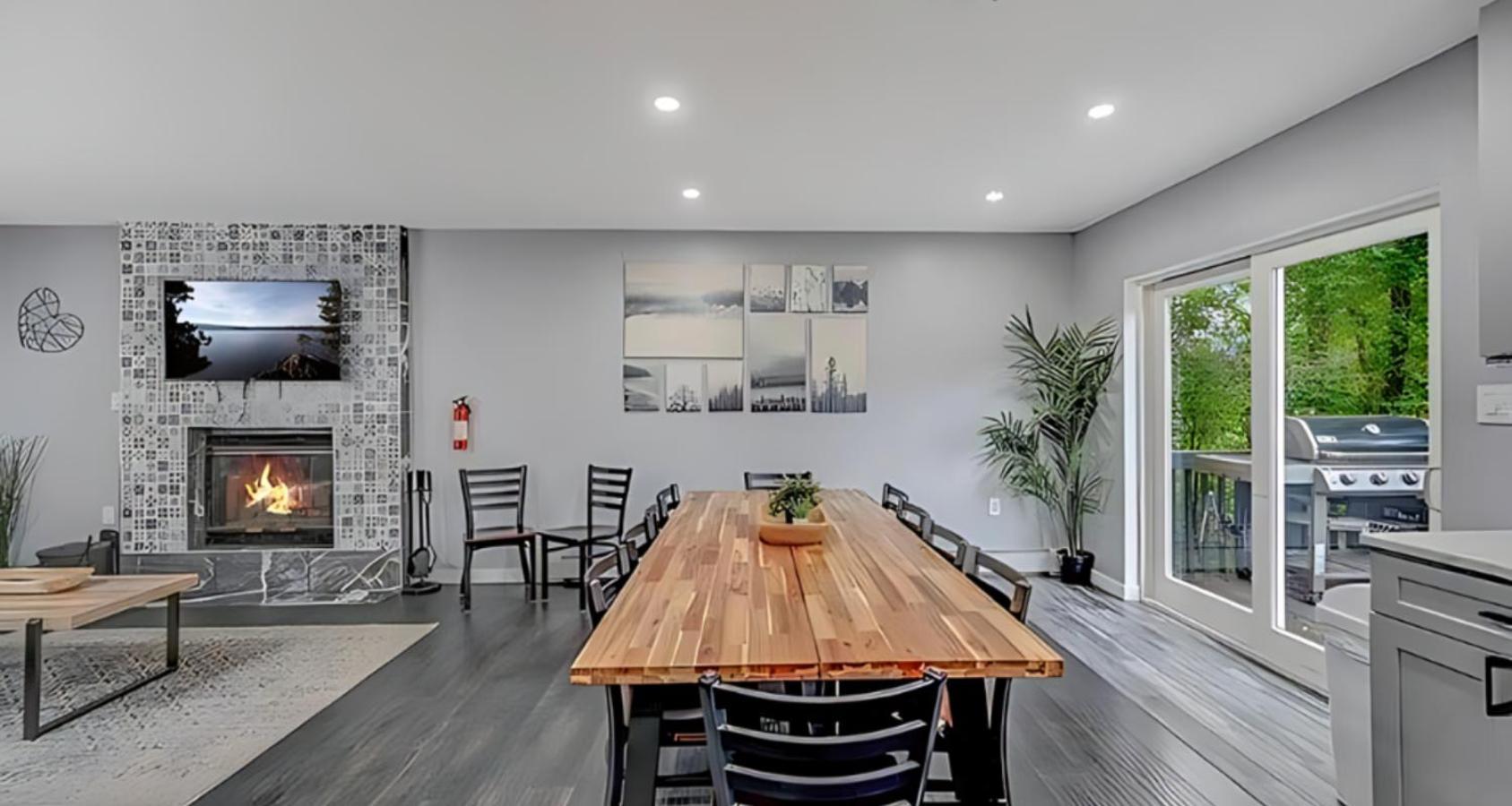 Peaceful Pocono Home With Hot Tub, Gym, & Office Long Pond المظهر الخارجي الصورة