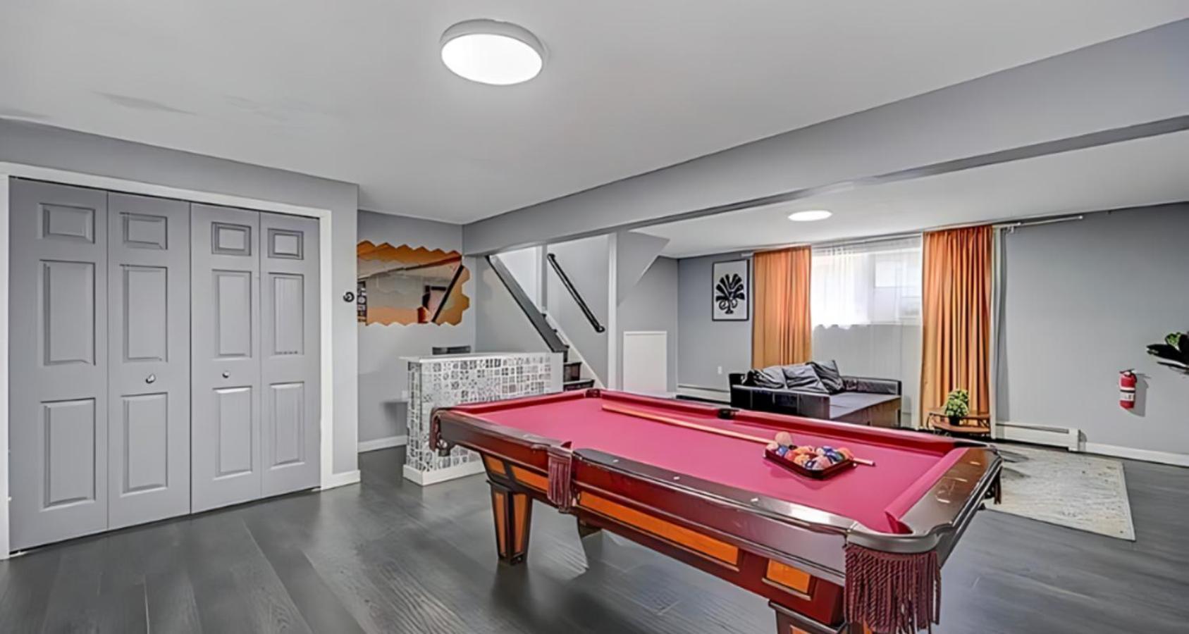 Peaceful Pocono Home With Hot Tub, Gym, & Office Long Pond المظهر الخارجي الصورة